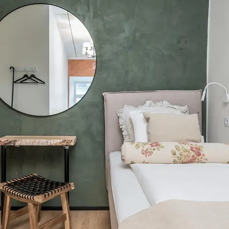 Old Town Boho Гостевой дом Таллин